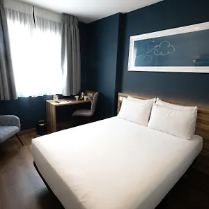 Hotel Travelodge Metropolitano Madrid