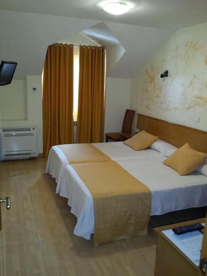 Hotel Camargo Igollo Spain