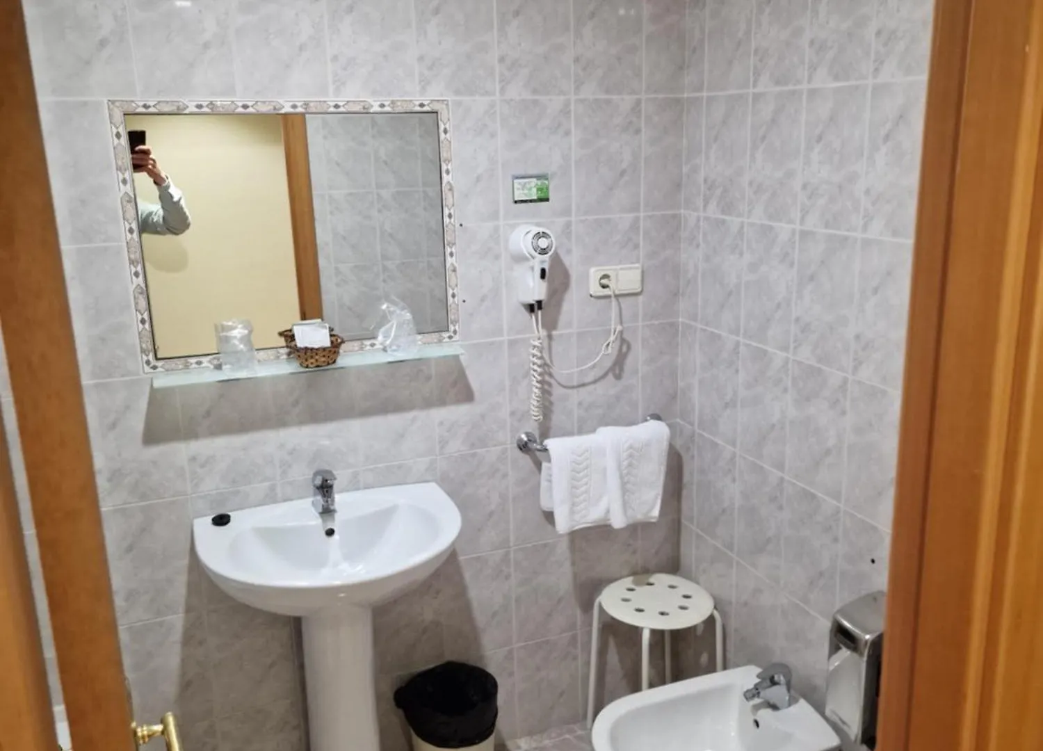 Hotel Camargo Igollo