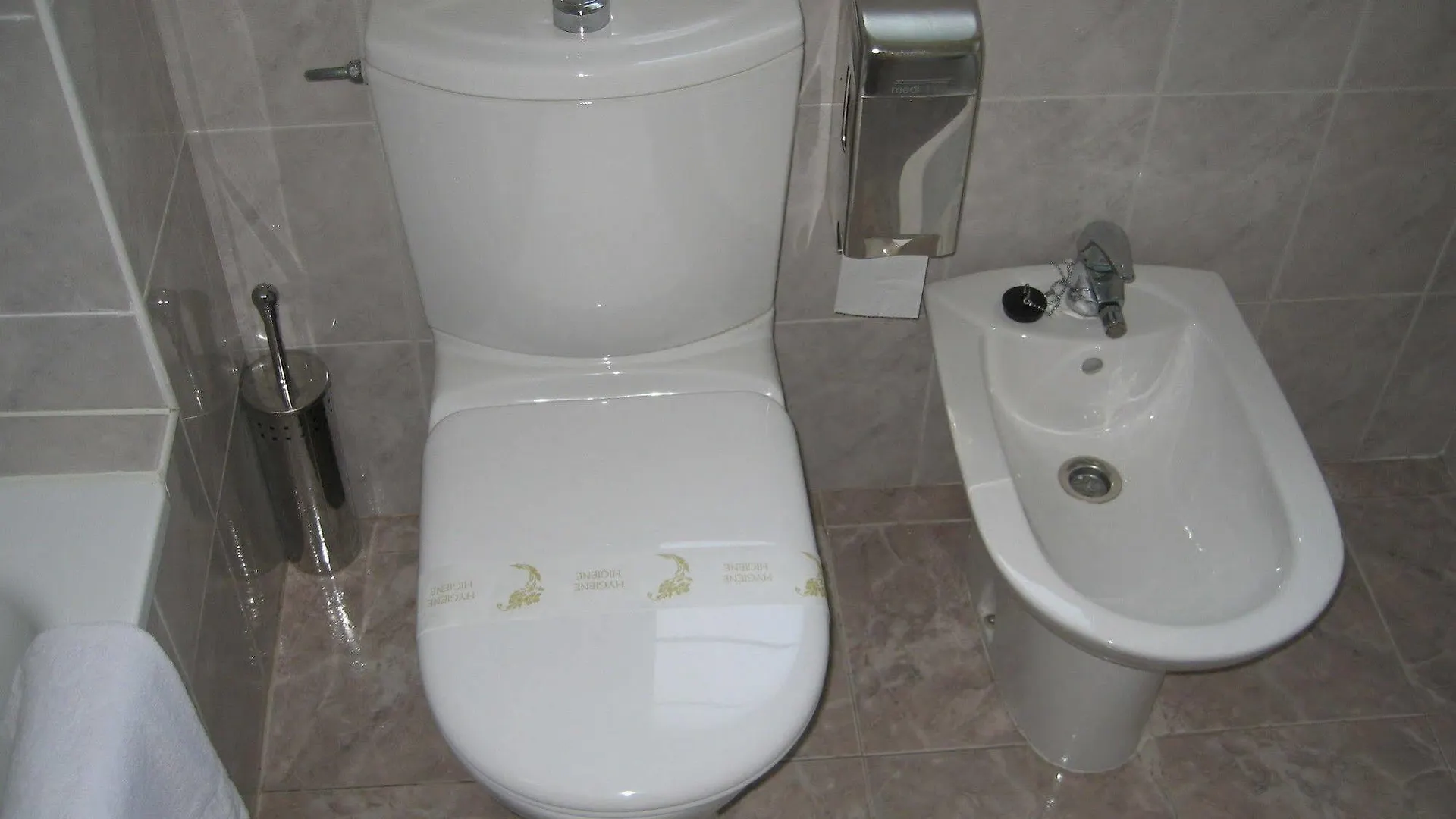 Hotel Camargo Igollo 3*,
